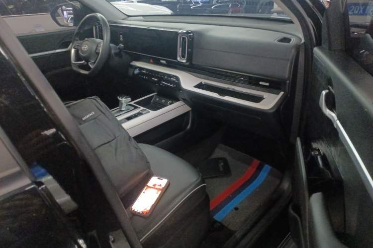 Used Hyundai ix35 2023 Musso 2.0L Deluxe Edition DLX Right Front Seat