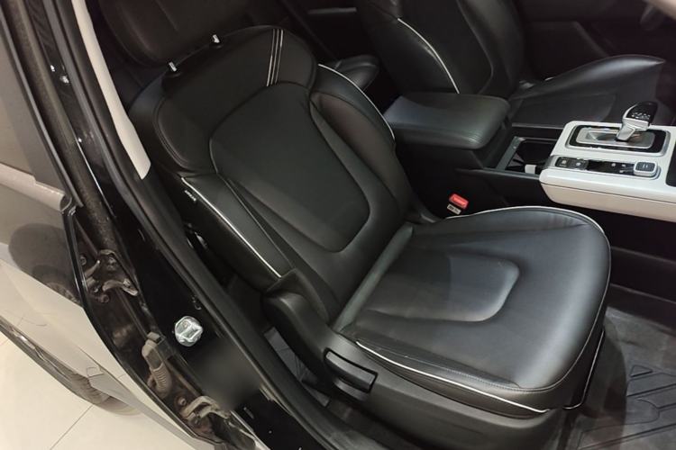 Used Hyundai ix35 2023 Musso 2.0L Deluxe Edition DLX Right Front Seat