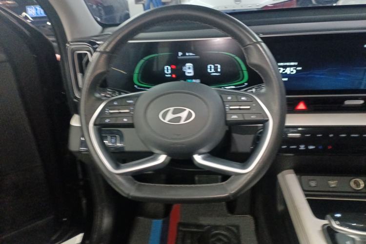 Used Hyundai ix35 2023 Musso 2.0L Deluxe Edition DLX Steering Wheel