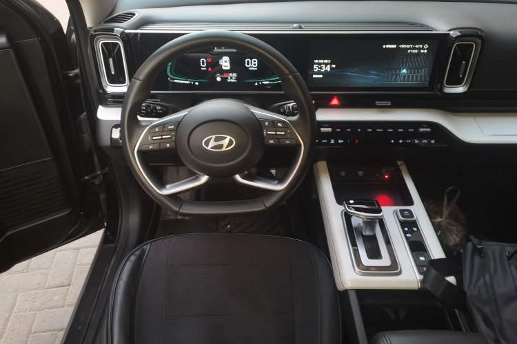 Used Hyundai ix35 2023 Musso 2.0L Deluxe Edition DLX Steering Wheel