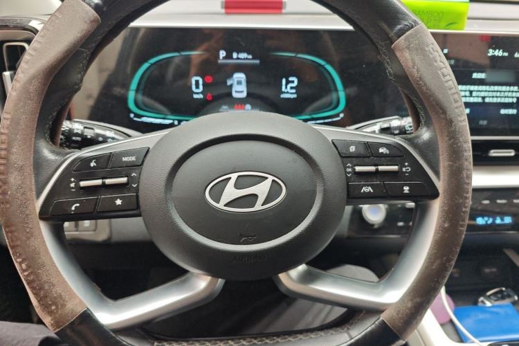 Used Hyundai ix35 2023 Musso 2.0L Deluxe Edition DLX Steering Wheel