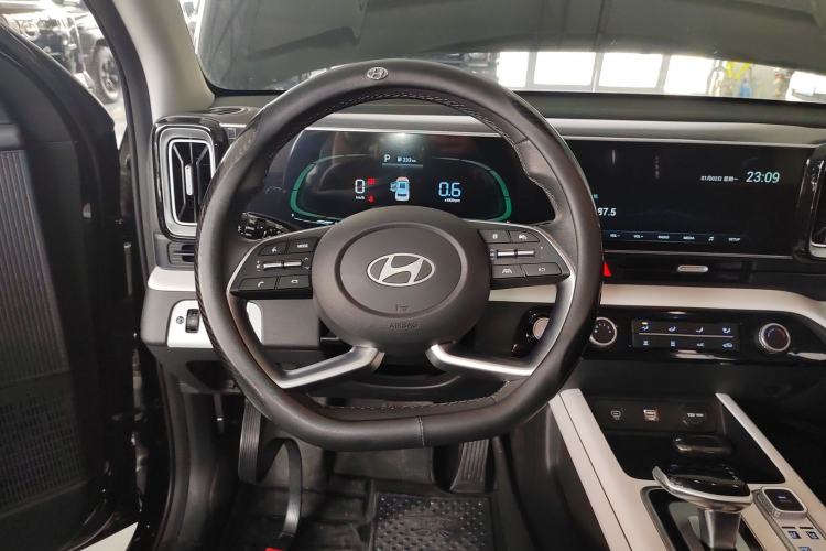 Used Hyundai ix35 2023 Musso 2.0L Deluxe Edition DLX Steering Wheel