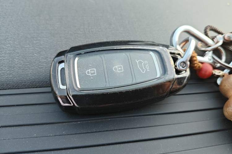 Used Hyundai ix35 2023 Musso 2.0L Deluxe Edition DLX Vehicle Key