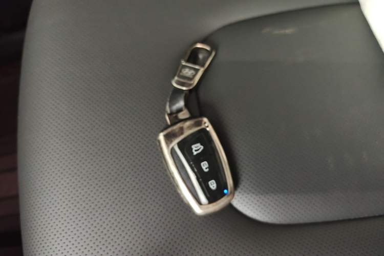 Used Hyundai ix35 2023 Musso 2.0L Deluxe Edition DLX Vehicle Key