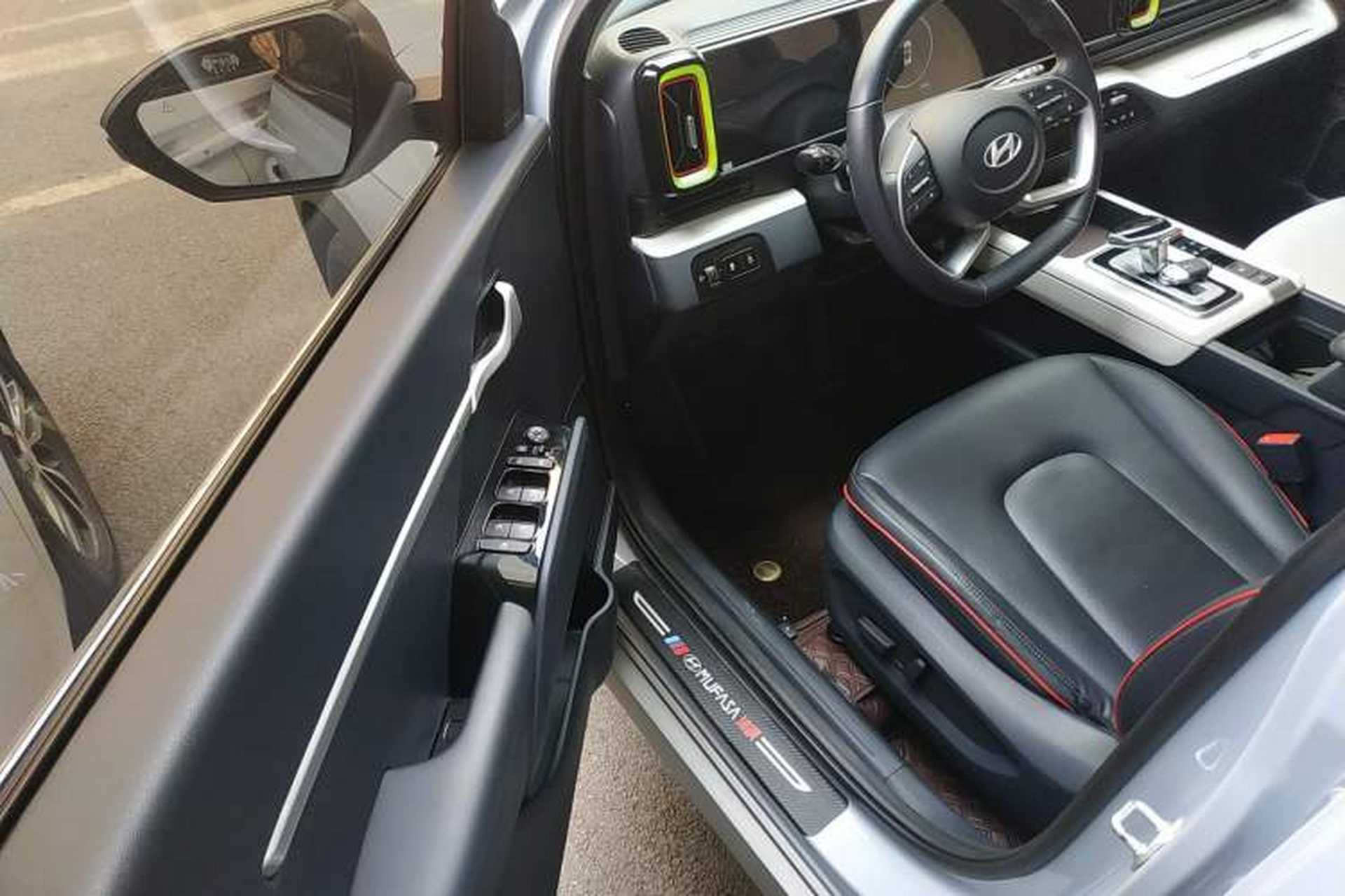Used Hyundai ix35 2023 Musso 2.0L Flagship Edition TOP Driver Seat