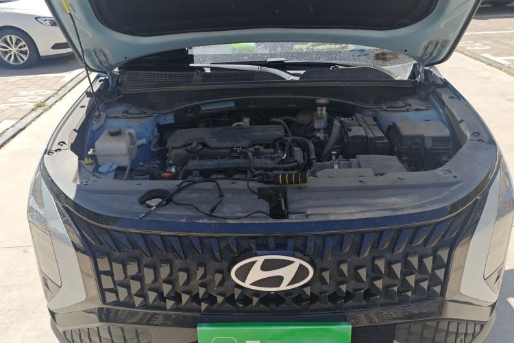 Used Hyundai ix35 2023 Musso 2.0L Flagship Edition TOP Engine Bay