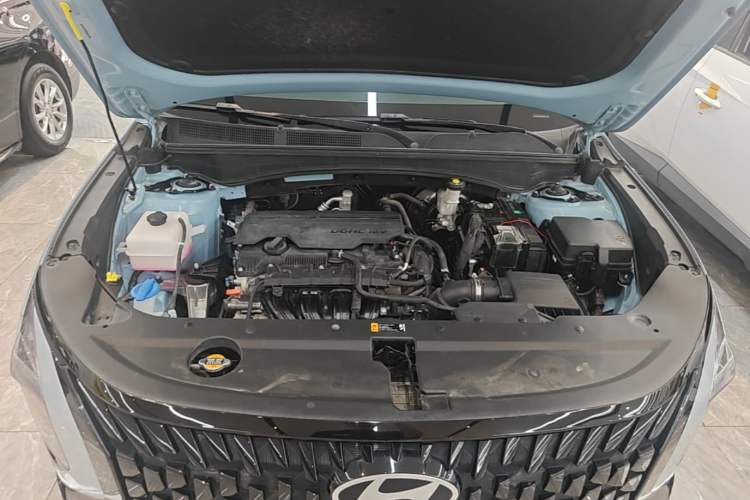 Used Hyundai ix35 2023 Musso 2.0L Flagship Edition TOP Engine Bay