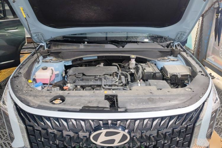 Used Hyundai ix35 2023 Musso 2.0L Deluxe Edition DLX Engine Bay