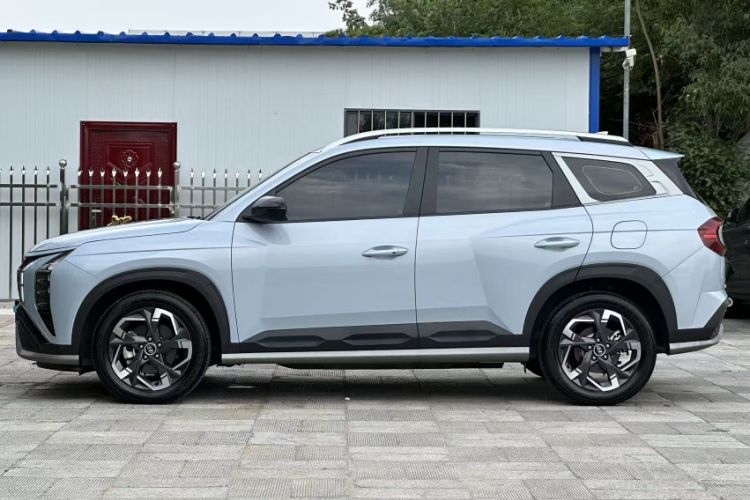 Used Hyundai ix35 2023 Musso 2.0L Deluxe Edition DLX Exterior 3
