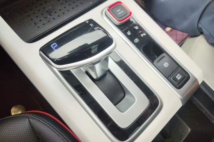 Used Hyundai ix35 2023 Musso 2.0L Flagship Edition TOP Gear Lever