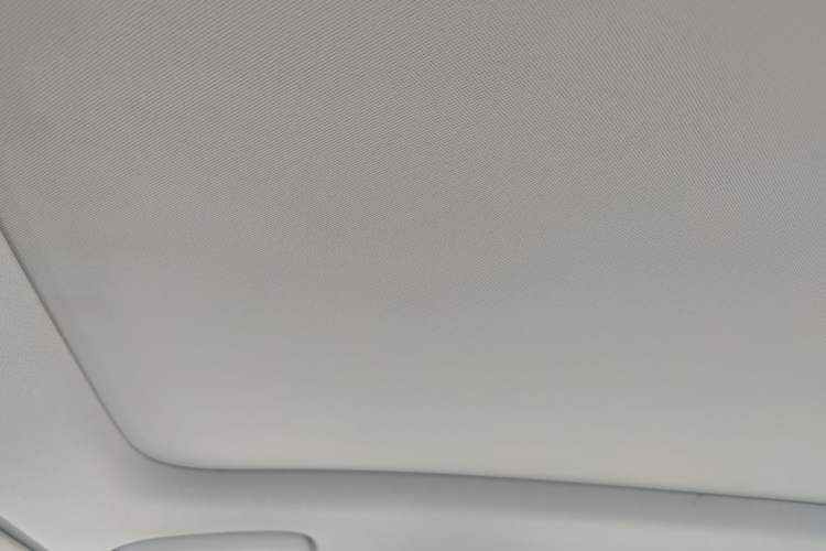 Used Hyundai ix35 2023 Musso 2.0L Flagship Edition TOP Headliner