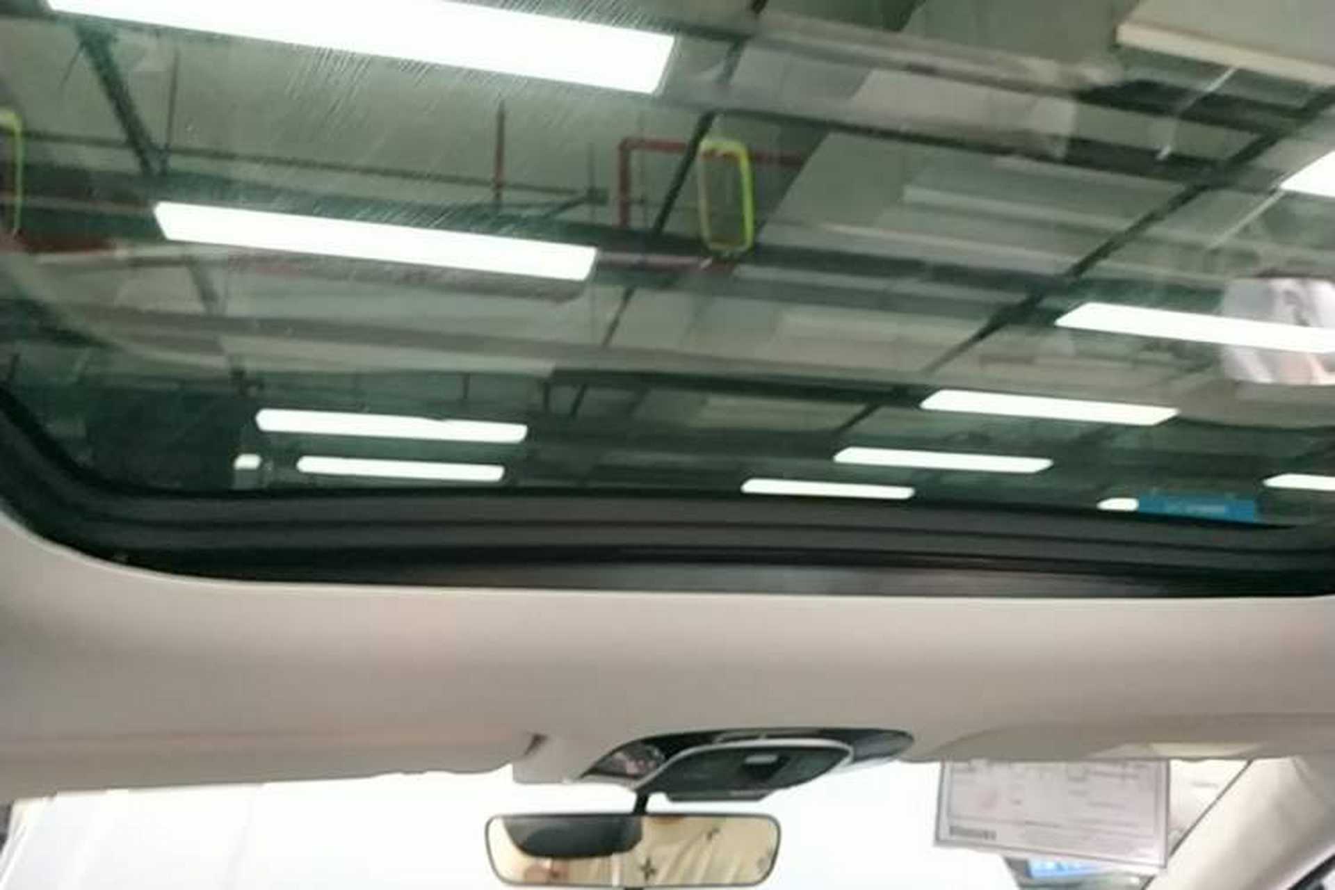 Used Hyundai ix35 2023 Musso 2.0L Flagship Edition TOP Headliner