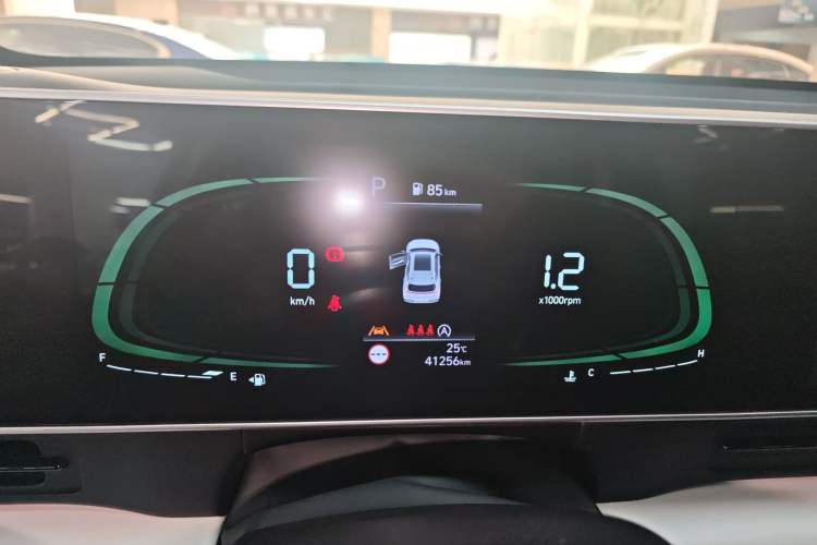 Used Hyundai ix35 2023 Musso 2.0L Deluxe Edition DLX Instrument Cluster