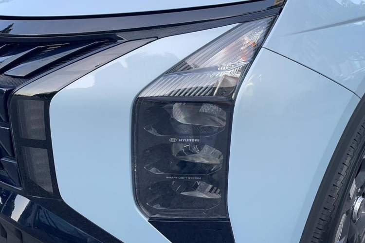 Used Hyundai ix35 2023 Musso 2.0L Prestige LUX Edition Left Front Headlight