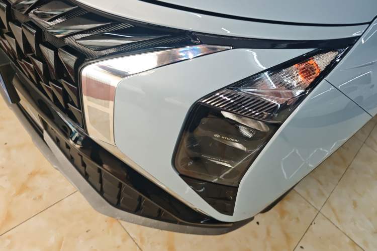 Used Hyundai ix35 2023 Musso 2.0L Deluxe Edition DLX Left Front Headlight