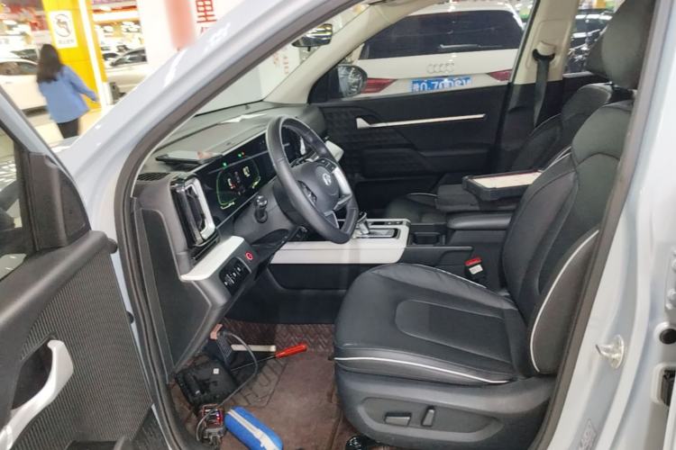 Used Hyundai ix35 2023 Musso 2.0L Prestige LUX Edition Left Front Seat