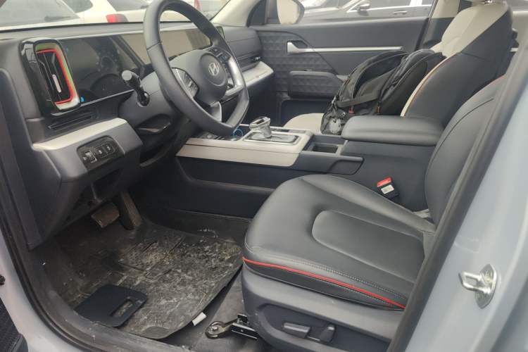 Used Hyundai ix35 2023 Musso 2.0L Flagship Edition TOP Left Front Seat