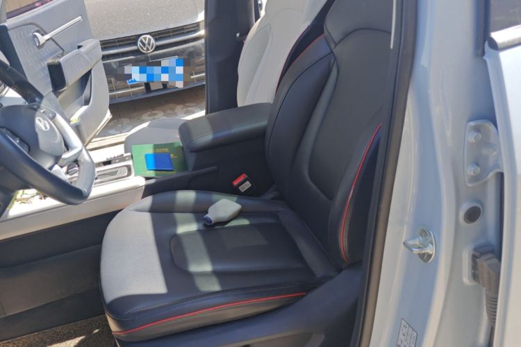 Used Hyundai ix35 2023 Musso 2.0L Flagship Edition TOP Left Front Seat