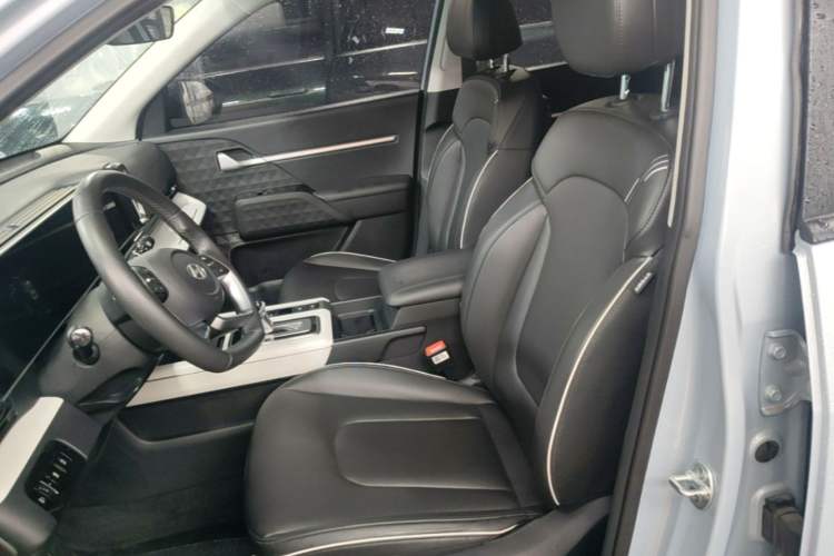 Used Hyundai ix35 2023 Musso 2.0L Deluxe Edition DLX Left Front Seat