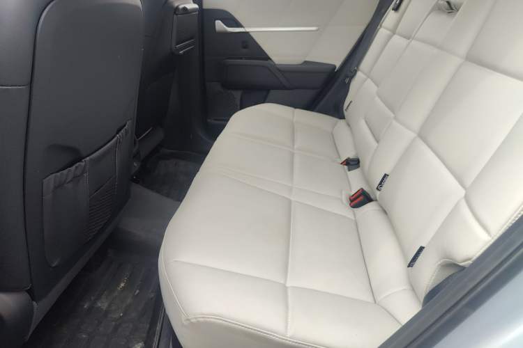 Used Hyundai ix35 2023 Musso 2.0L Flagship Edition TOP Left Rear Seat