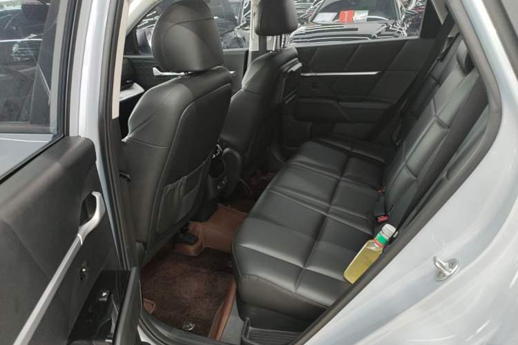 Used Hyundai ix35 2023 Musso 2.0L Prestige LUX Edition Left Rear Seat