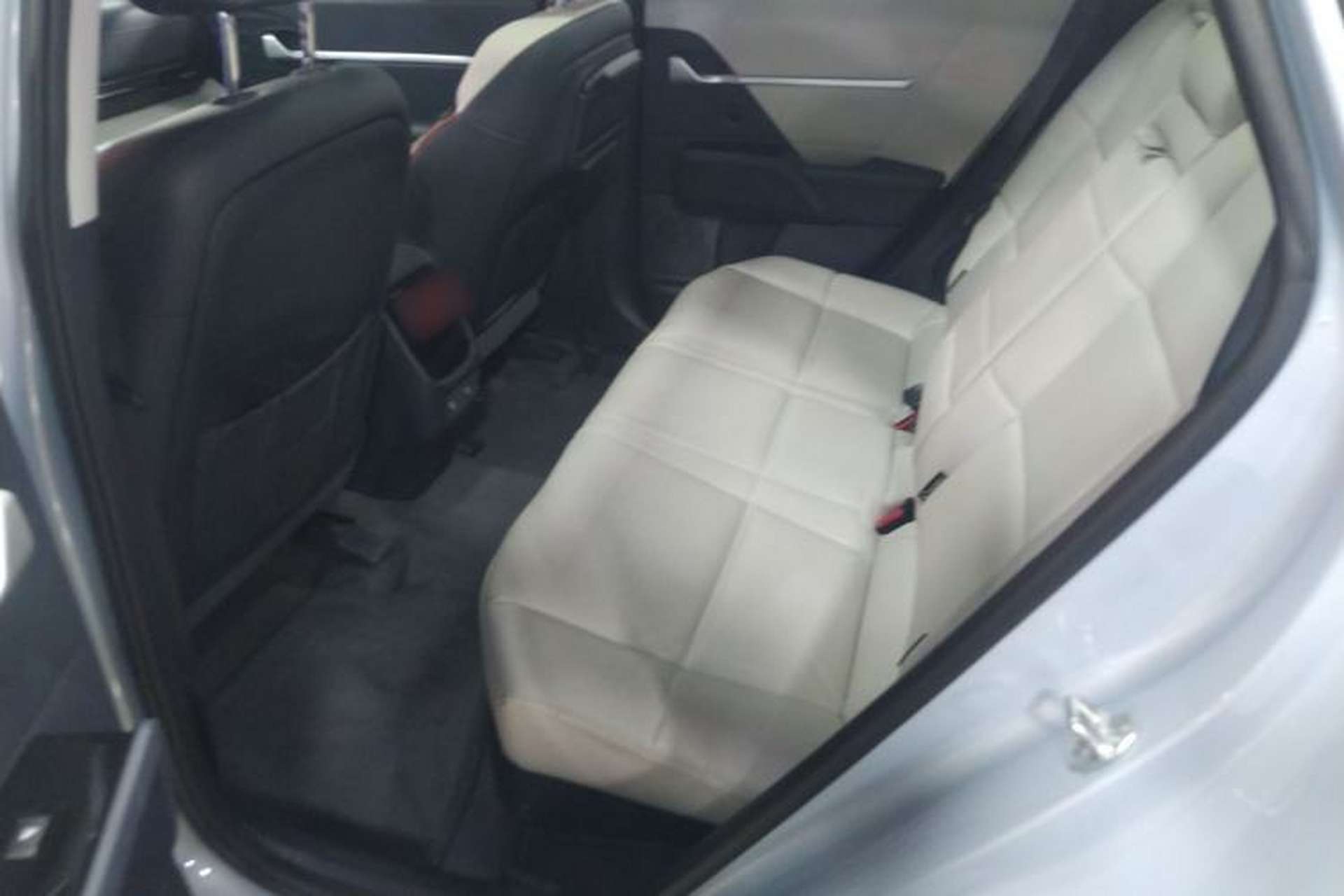 Used Hyundai ix35 2023 Musso 2.0L Flagship Edition TOP Left Rear Seat
