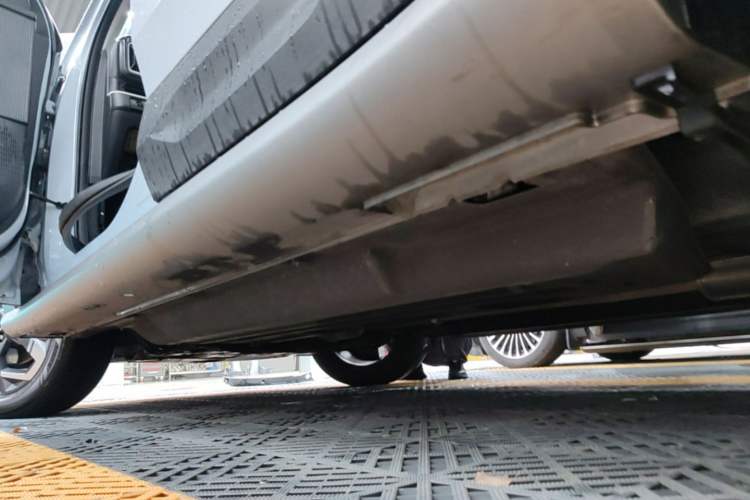 Used Hyundai ix35 2023 Musso 2.0L Deluxe Edition DLX Left Side Sill