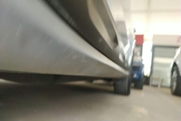 Used Hyundai ix35 2023 Musso 2.0L Prestige LUX Edition Left Side Sill