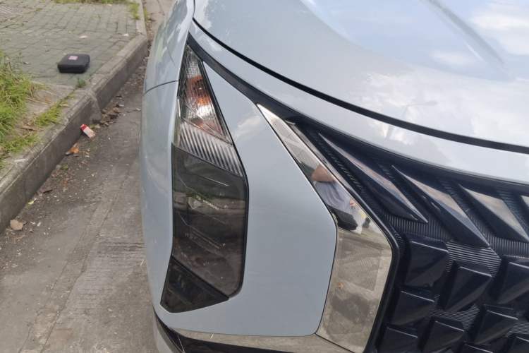 Used Hyundai ix35 2023 Musso 2.0L Deluxe Edition DLX Right Front Headlight