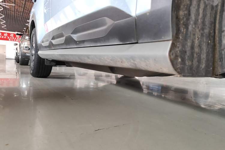 Used Hyundai ix35 2023 Musso 2.0L Deluxe Edition DLX Right Side Sill