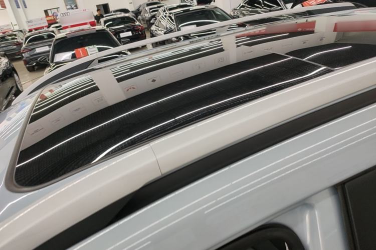 Used Hyundai ix35 2023 Musso 2.0L Prestige LUX Edition Roof