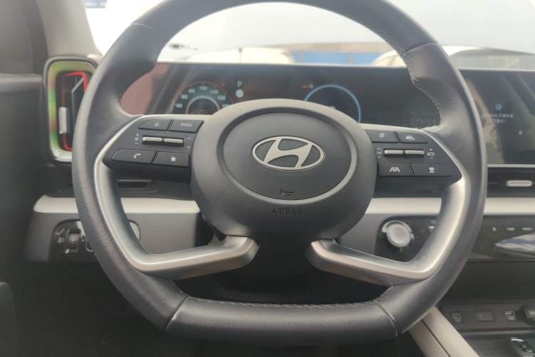 Used Hyundai ix35 2023 Musso 2.0L Flagship Edition TOP Steering Wheel