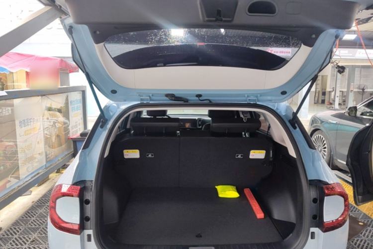 Used Hyundai ix35 2023 Musso 2.0L Deluxe Edition DLX Trunk