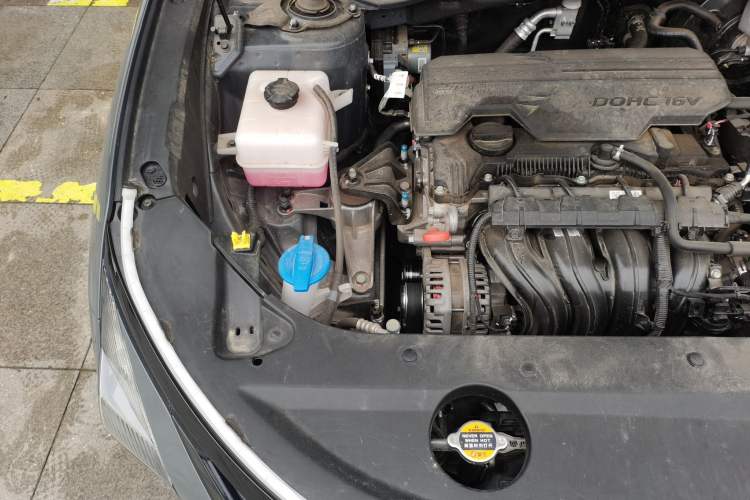 Used Hyundai ix35 2023 Musso 2.0L Flagship Edition TOP Engine Bay Right