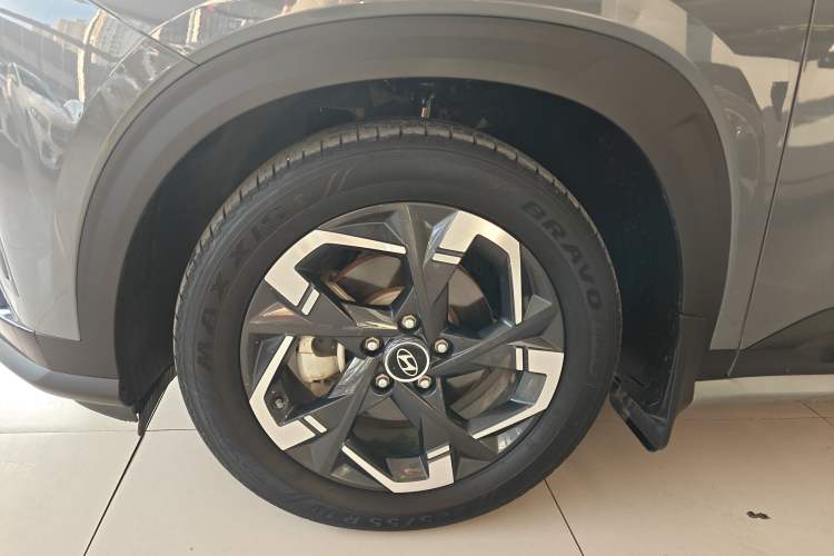 Used Hyundai ix35 2023 Musso 2.0L Deluxe Edition DLX Exterior 4