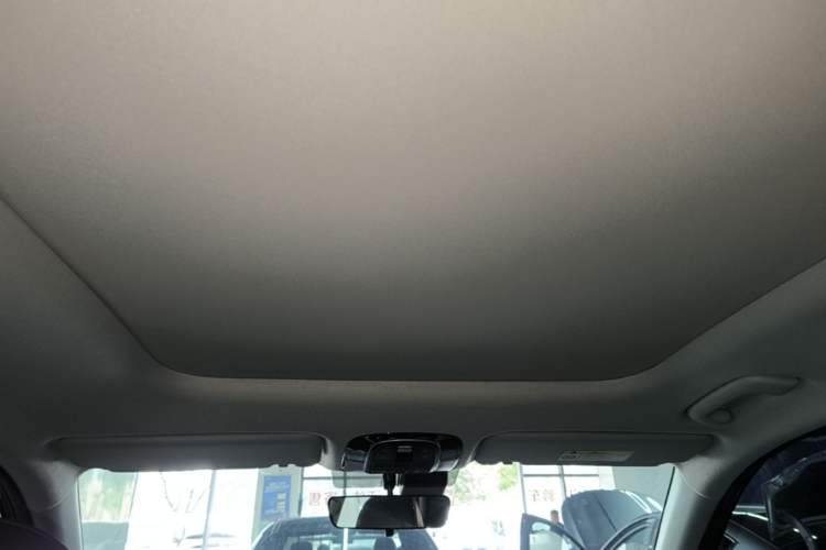 Used Hyundai ix35 2023 Musso 2.0L Prestige LUX Edition Headliner