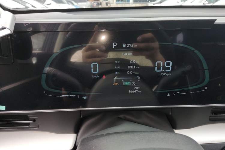 Used Hyundai ix35 2023 Musso 2.0L Deluxe Edition DLX Instrument Cluster