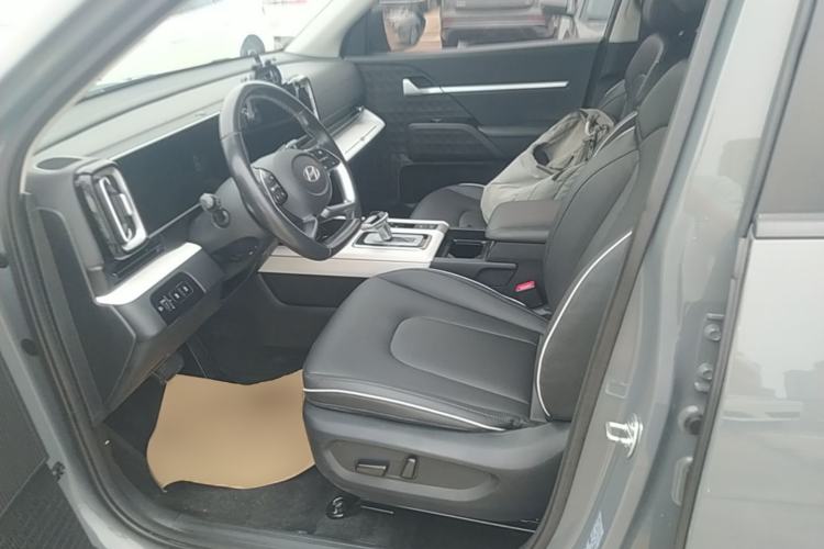 Used Hyundai ix35 2023 Musso 2.0L Deluxe Edition DLX Left Front Seat