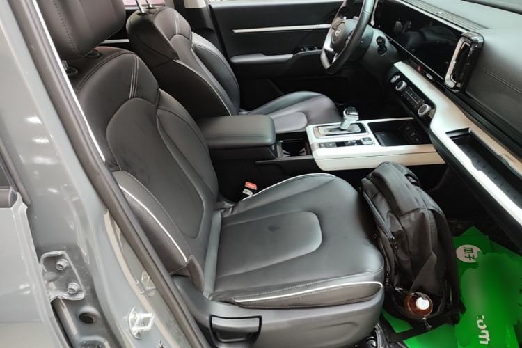 Used Hyundai ix35 2023 Musso 2.0L Deluxe Edition DLX Right Front Seat