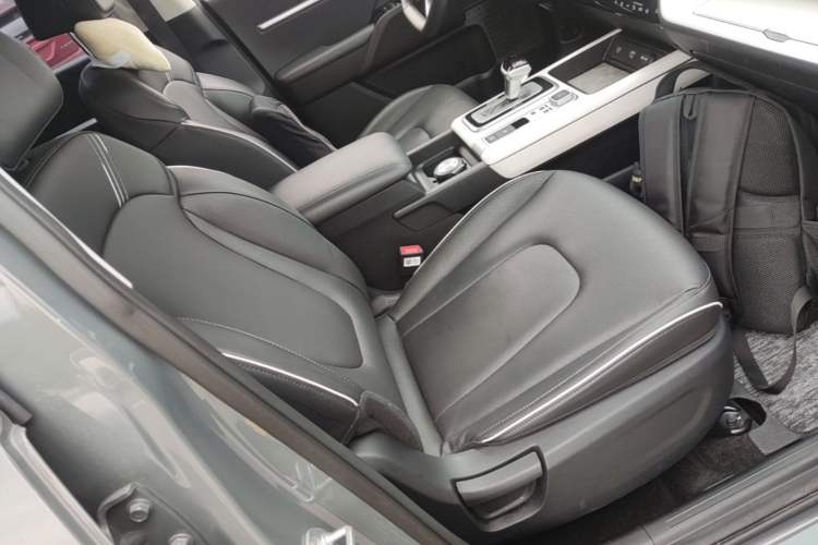 Used Hyundai ix35 2023 Musso 2.0L Deluxe Edition DLX Right Front Seat