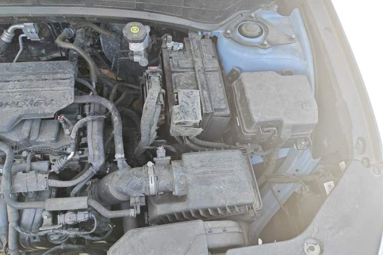 Used Hyundai ix35 2023 Musso 2.0L Deluxe Edition DLX Engine Bay Left