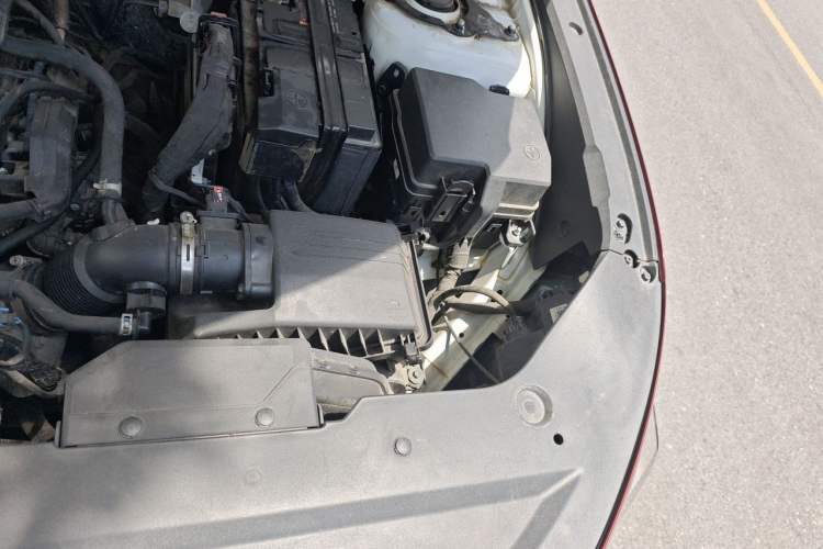 Used Hyundai ix35 2023 Musso 2.0L Deluxe Edition DLX Engine Bay Left