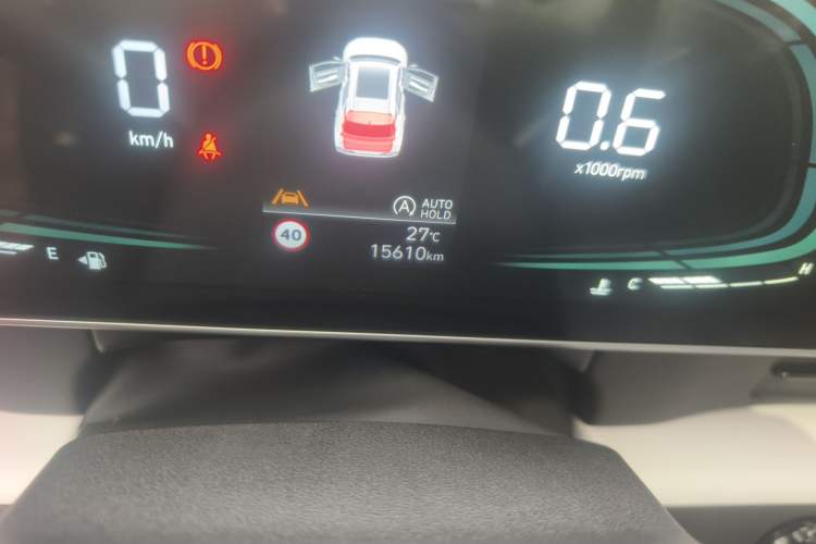 Used Hyundai ix35 2023 Musso 2.0L Prestige LUX Edition Odometer Close Up