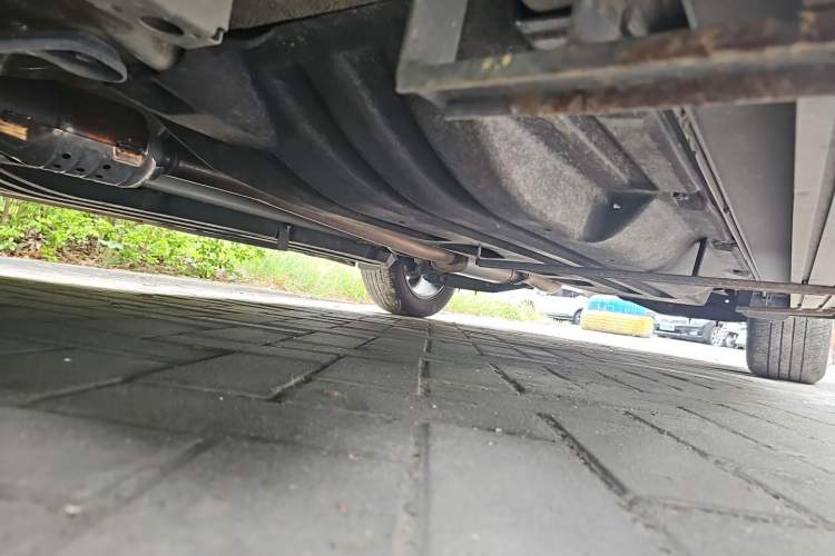 Used Hyundai ix35 2023 Musso 2.0L Deluxe Edition DLX Chassis Front Left