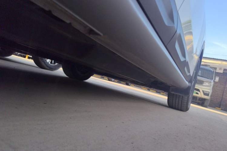 Used Hyundai ix35 2023 Musso 2.0L Prestige LUX Edition Chassis Rear Right