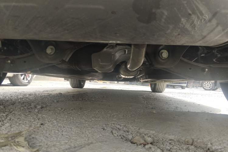 Used Hyundai ix35 2023 Musso 2.0L Deluxe Edition DLX Chassis Rear