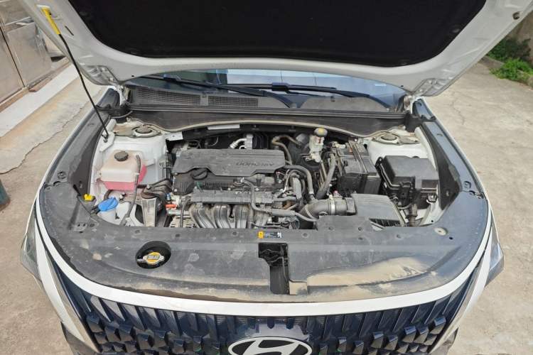 Used Hyundai ix35 2023 Musso 2.0L Deluxe Edition DLX Engine Bay