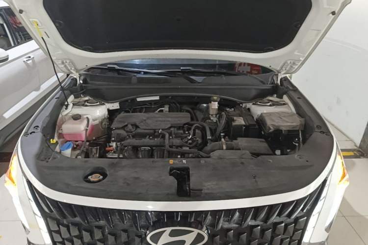 Used Hyundai ix35 2023 Musso 2.0L Deluxe Edition DLX Engine Bay