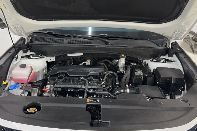 Used Hyundai ix35 2023 Musso 2.0L Deluxe Edition DLX Engine Bay