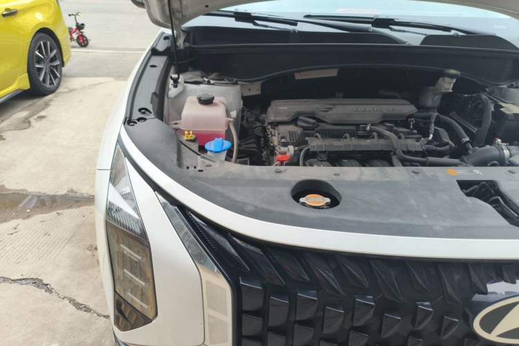 Used Hyundai ix35 2023 Musso 2.0L Prestige LUX Edition Engine Bay Right